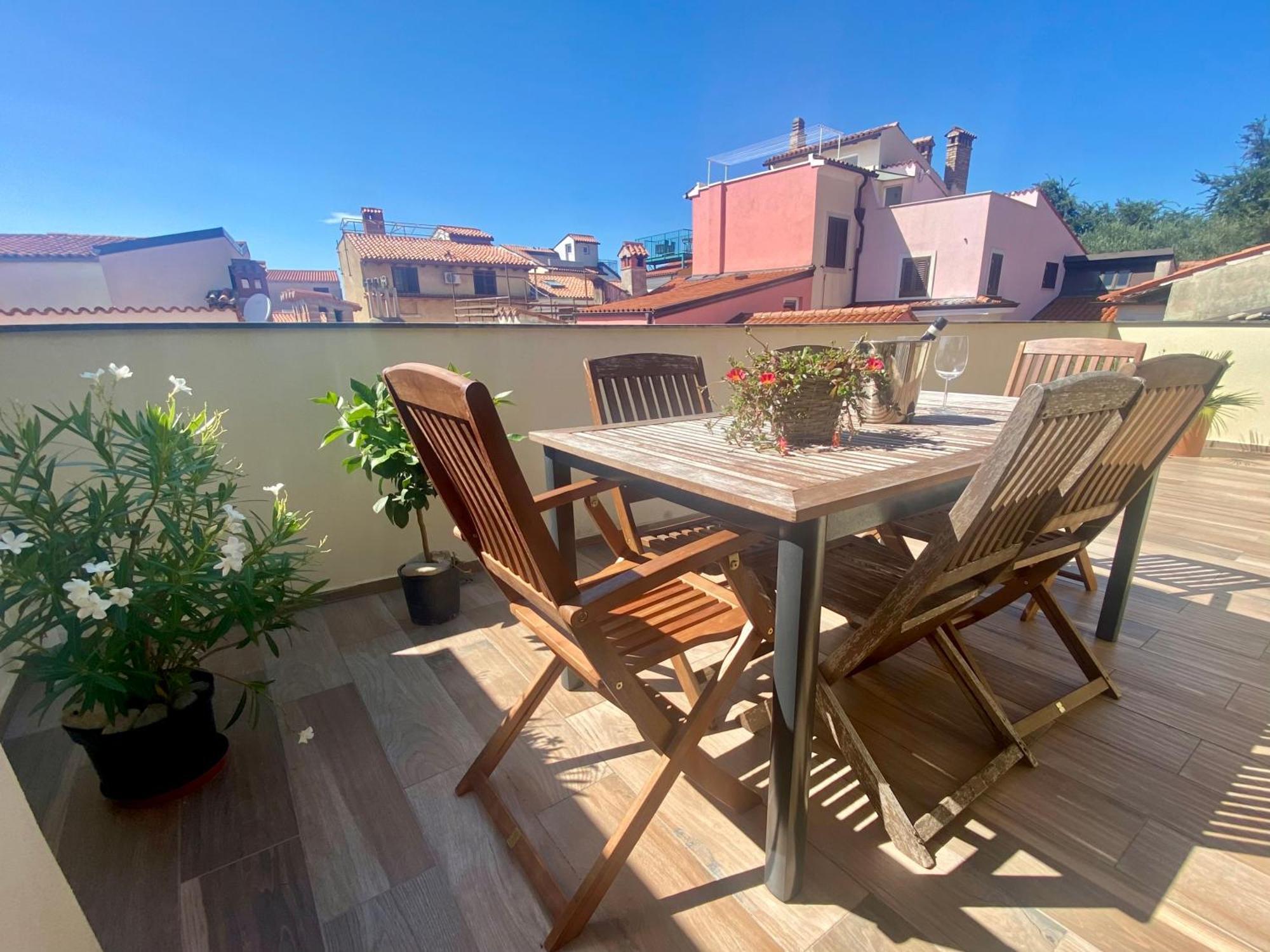 Romantic Maisonette Piran Eksteriør billede